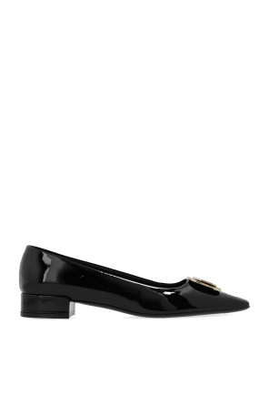 フラットシューズ FERRAGAMO Woman Flat shoes Black 01J198 777167 001 バレリーナシューズ - ウィメンズ | Ferragamo